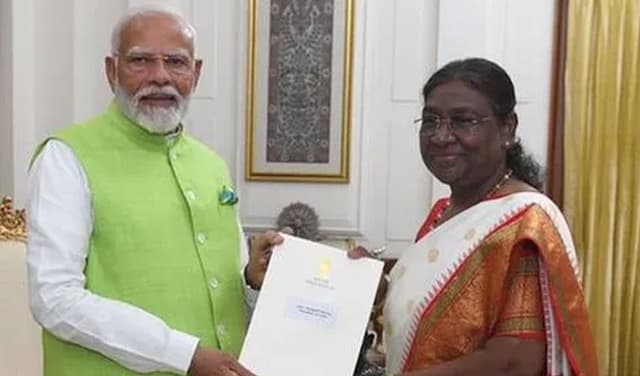 Fact-check: Viral Narendra Modi resignation letter is fake Fact-check: Viral Narendra Modi resignation letter is fake
