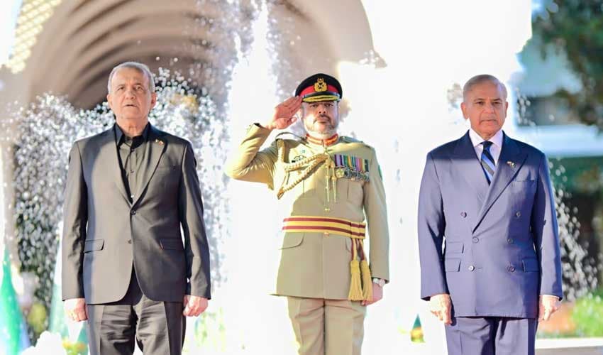 PM Shehbaz pledges not to let Iranian people down (Courtesy: @GovtofPakistan) PM Shehbaz pledges not to let Iranian people down (Courtesy: @GovtofPakistan)