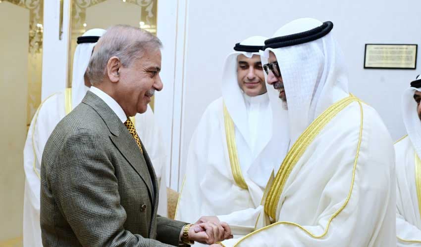 Pakistan, Kuwait reaffirm commitment to strengthen bilateral ties (Courtesy: @PakPMO) Pakistan, Kuwait reaffirm commitment to strengthen bilateral ties (Courtesy: @PakPMO)