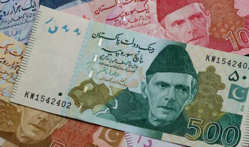 Budget proposes major changes to salaried tax structure (Courtesy: File) Budget proposes major changes to salaried tax structure (Courtesy: File)
