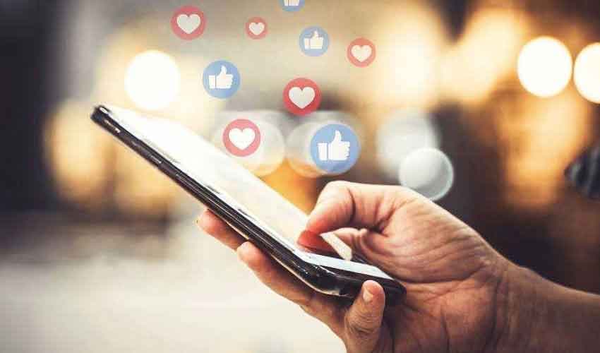 Social-media-use Social-media-use