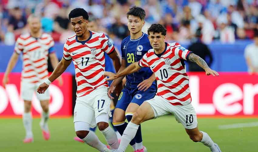 US keep World Cup dream alive US keep World Cup dream alive