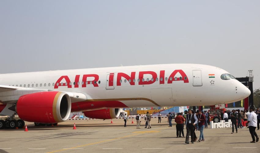 Air India grounds Airbus A350 jet in New Delhi after engine damage (Courtesy: Online) Air India grounds Airbus A350 jet in New Delhi after engine damage (Courtesy: Online)