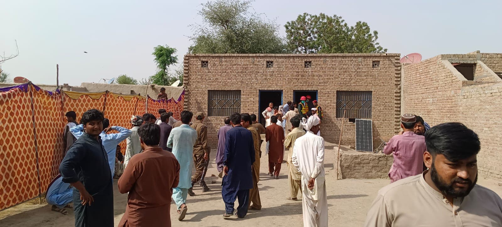 Alipur Alipur
