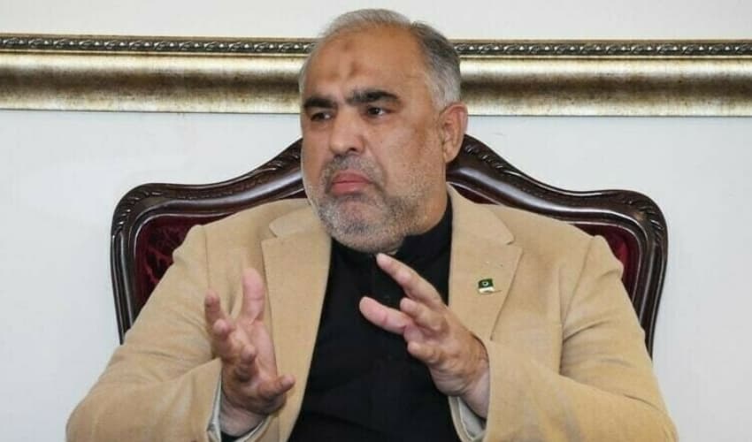 40-year long war harmed Fata's economy: Qaiser – File 40-year long war harmed Fata's economy: Qaiser – File