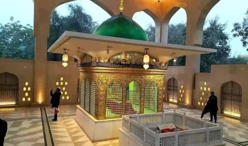Bibi Pak Daman shrine Bibi Pak Daman shrine