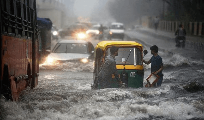 Heavy rain moonsoon latest weather - File Photo Heavy rain moonsoon latest weather - File Photo