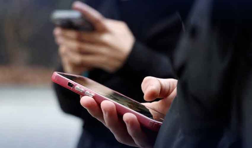 French lawmakers vote on social media ban for children French lawmakers vote on social media ban for children
