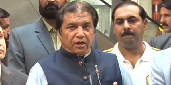 Hanif Abbasi. screengrab Hanif Abbasi. screengrab