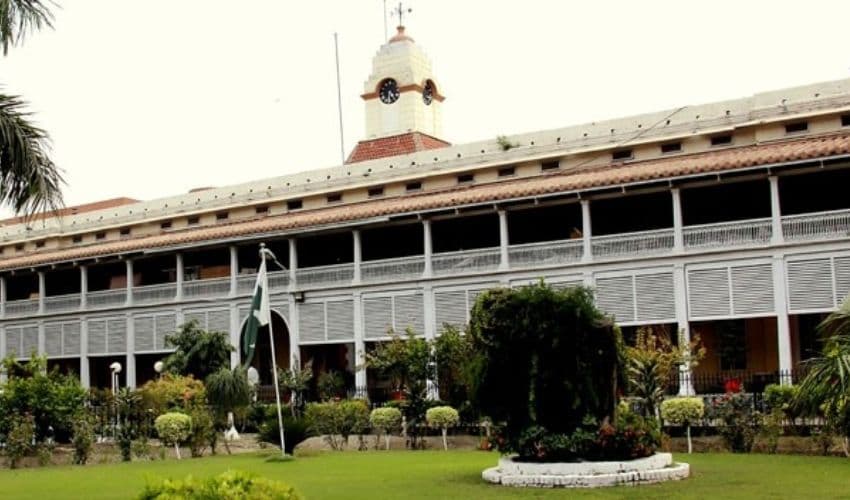 hospital hospital