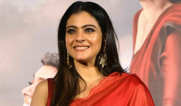 Kajol receives an award for ‘The Trial: Pyaar, Kaanoon, Dhokha’ Kajol receives an award for ‘The Trial: Pyaar, Kaanoon, Dhokha’