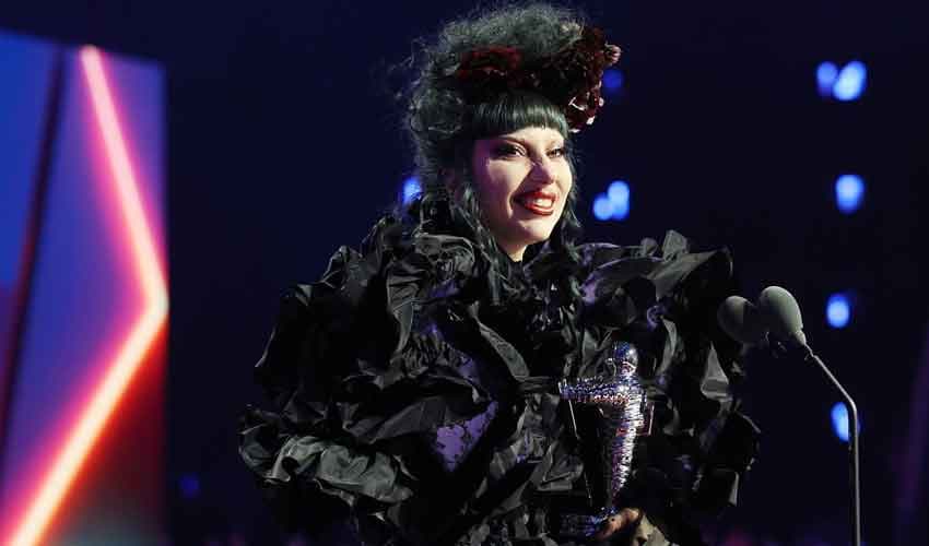 Lady Gaga exits 2025 VMAs after top award (Courtesy: Online) Lady Gaga exits 2025 VMAs after top award (Courtesy: Online)