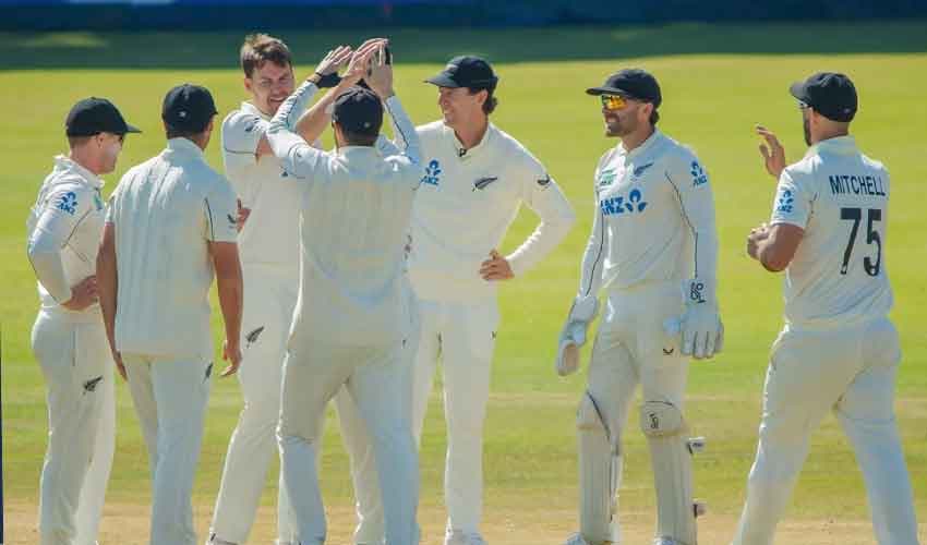 New Zealand crush Zimbabwe by record innings & 359 runs (Courtesy: Online) New Zealand crush Zimbabwe by record innings & 359 runs (Courtesy: Online)