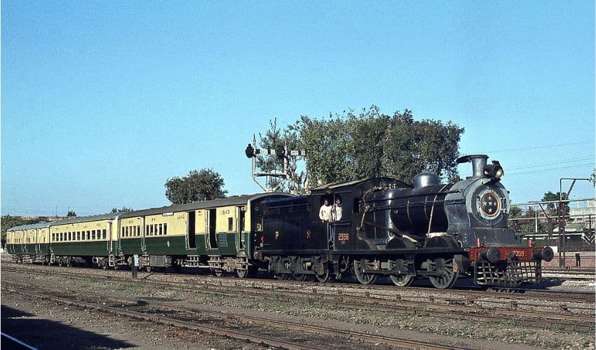 Pakistan Railways pilot engine Pakistan Railways pilot engine