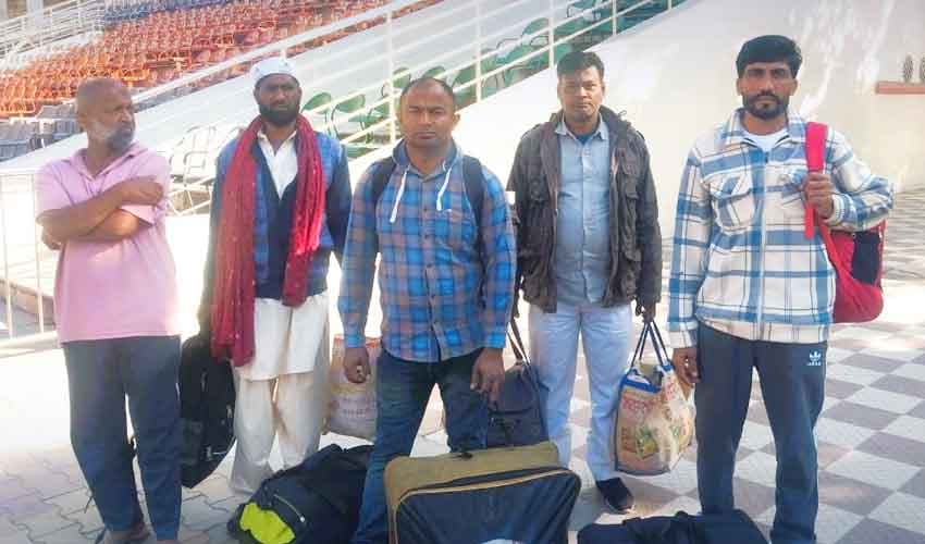 Pakistani prisoners from India Pakistani prisoners from India