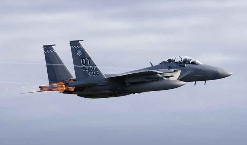 Pentagon announces $8.6bn Boeing contract Pentagon announces $8.6bn Boeing contract