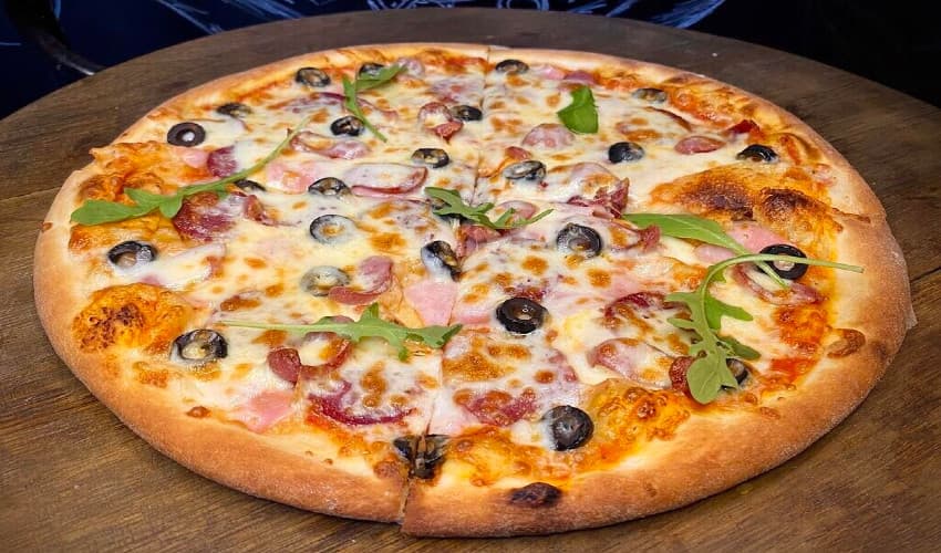 German pizzeria caught delivering cocaine with pizza orders (Courtesy: Online) German pizzeria caught delivering cocaine with pizza orders (Courtesy: Online)
