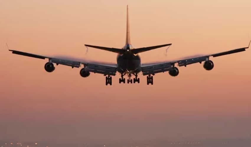 Pakistan extends airspace ban on Indian aircraft till Feb 24 (Courtesy: File) Pakistan extends airspace ban on Indian aircraft till Feb 24 (Courtesy: File)