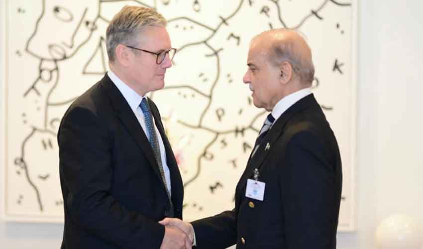 British PM offers condolences to flood-hit Pakistan in letter to Shehbaz (Courtesy: Online) British PM offers condolences to flood-hit Pakistan in letter to Shehbaz (Courtesy: Online)