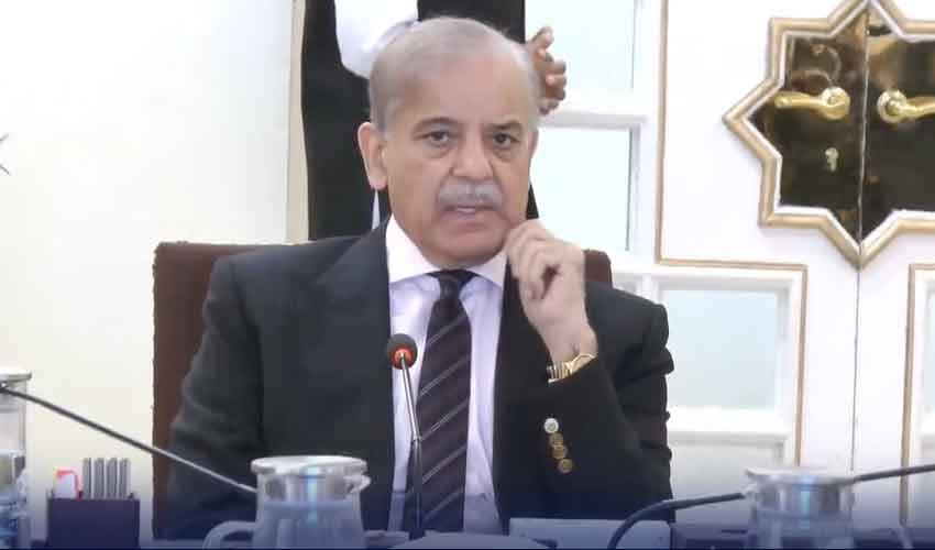 PM directs uninterrupted supply of petroleum products across country (Courtesy: Online) PM directs uninterrupted supply of petroleum products across country (Courtesy: Online)