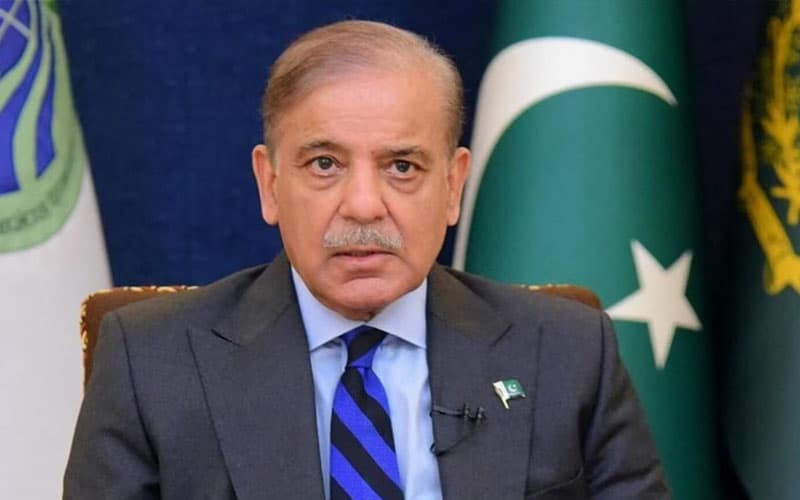 PM Shehbaz leaves for KSA to attend Arab-Islamic summit (Courtesy: Online) PM Shehbaz leaves for KSA to attend Arab-Islamic summit (Courtesy: Online)