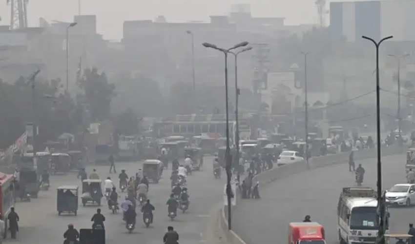 Raiwind road closed to heavy traffic during daytime hours (Courtesy: Online) Raiwind road closed to heavy traffic during daytime hours (Courtesy: Online)