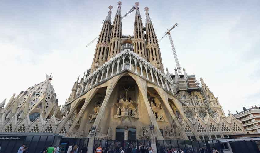 Sagrada Familia, Barcelona Sagrada Familia, Barcelona