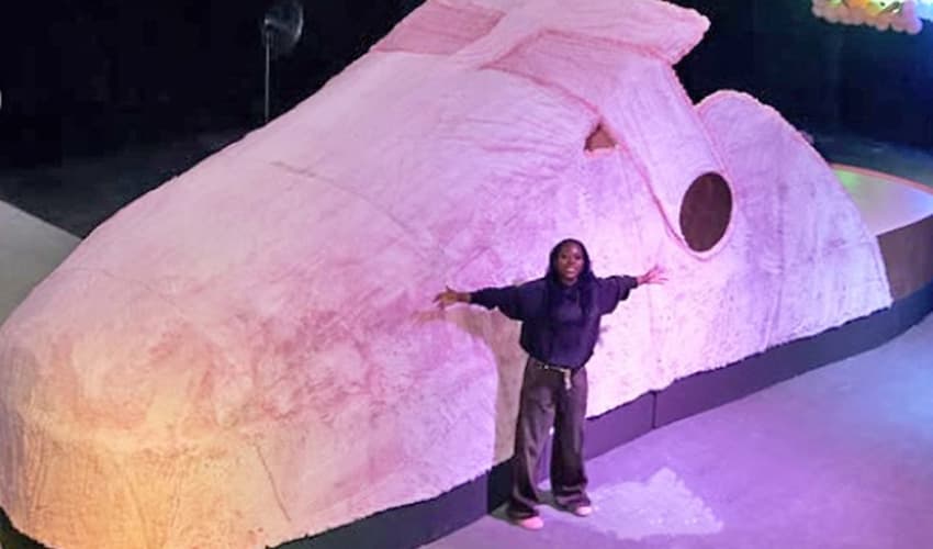 British-Nigerian designer attempts record with largest sandal (Courtesy: Online) British-Nigerian designer attempts record with largest sandal (Courtesy: Online)
