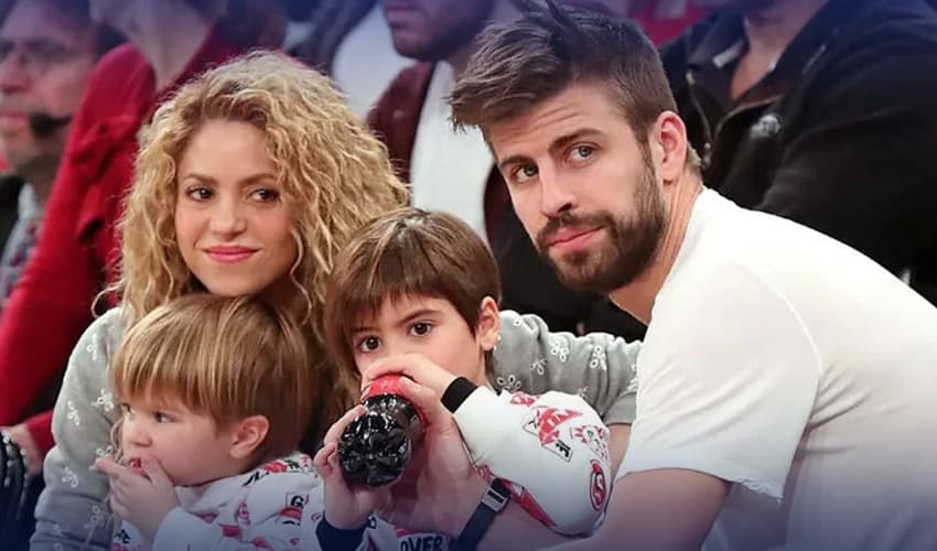 Shakira Shakira