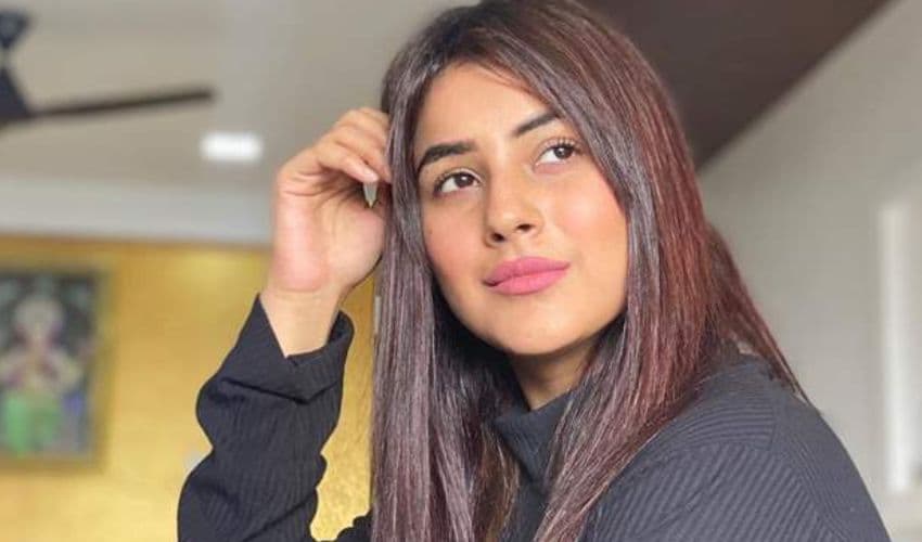 Shehnaaz Gill gets hospitalised Shehnaaz Gill gets hospitalised