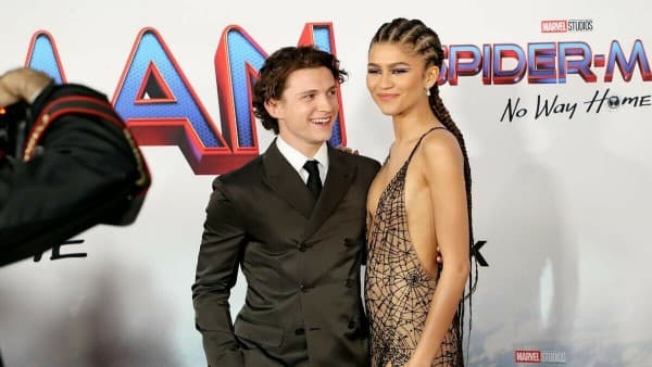 Tom Holland’s playful birthday wishes for Zendaya, goofy pictures and sweet messages Tom Holland’s playful birthday wishes for Zendaya, goofy pictures and sweet messages