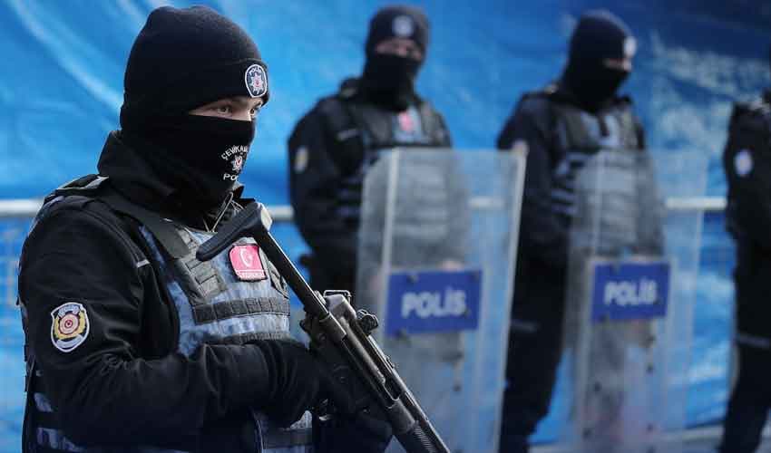 Turkey arrests IS suspects Turkey arrests IS suspects