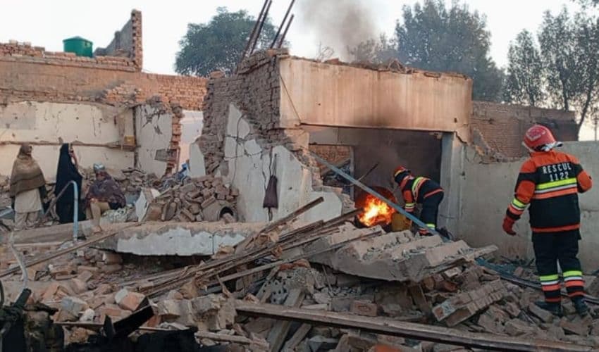 Multan gas tanker explosion =- File Photo Multan gas tanker explosion =- File Photo