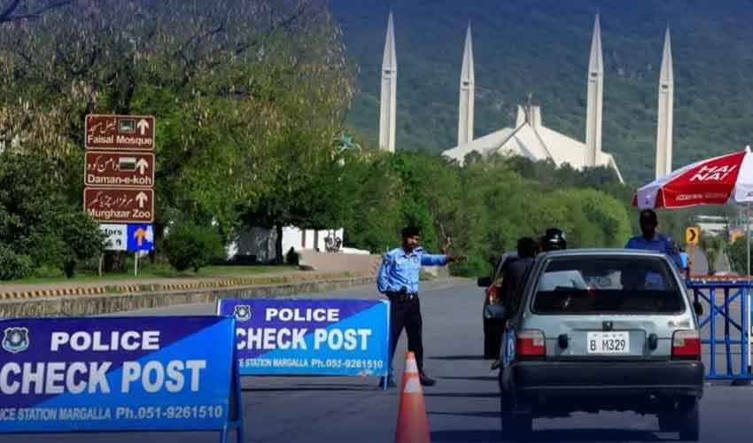 Islamabad opens bus terminals across city, Faizabad remains closed (Courtesy: File) Islamabad opens bus terminals across city, Faizabad remains closed (Courtesy: File)