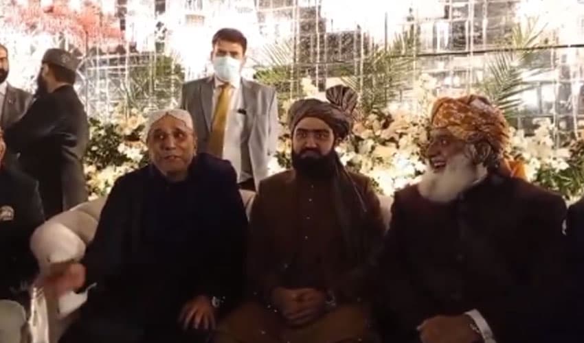Asif Zardari attends walima of Fazlur Rehman's son – @MediaCellPPP Asif Zardari attends walima of Fazlur Rehman's son – @MediaCellPPP