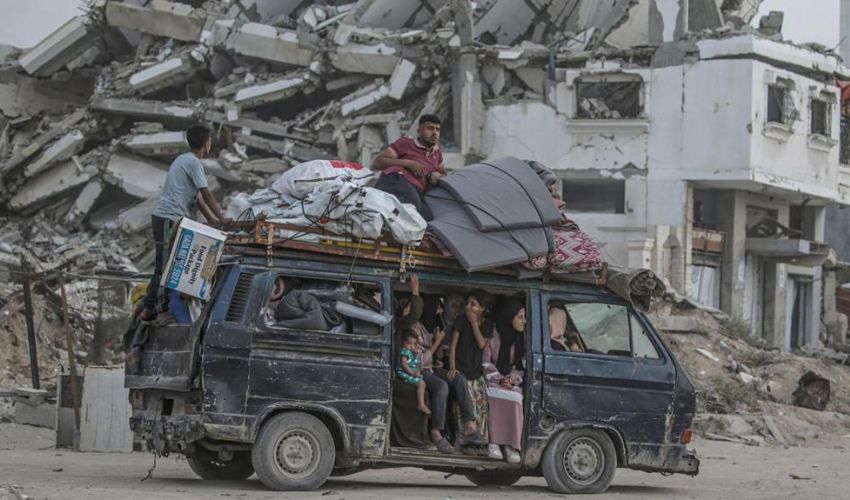 UK suspends trade talks with Israel over new Gaza offensive