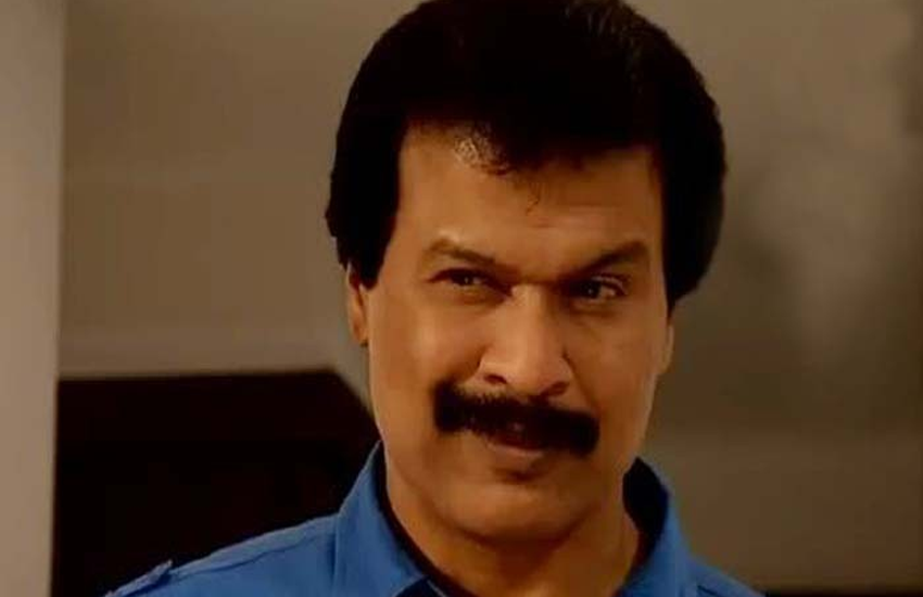 Much-loved 'CID' actor Dinesh Phadnis hospitalised after heart attack