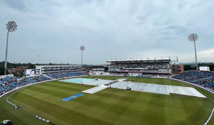 Pakistan vs England 1st T20I match abandoned due to rain at Leeds Ground