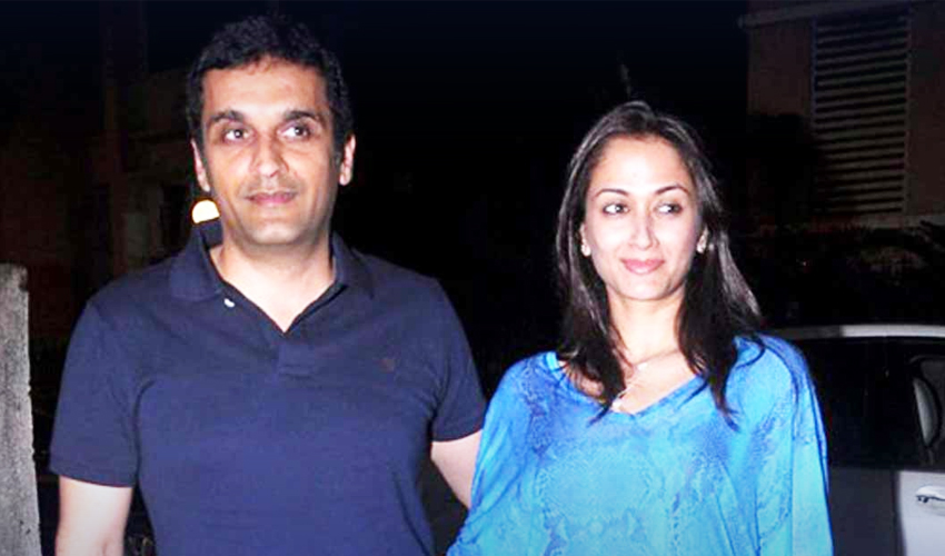 gayatri joshi and husband