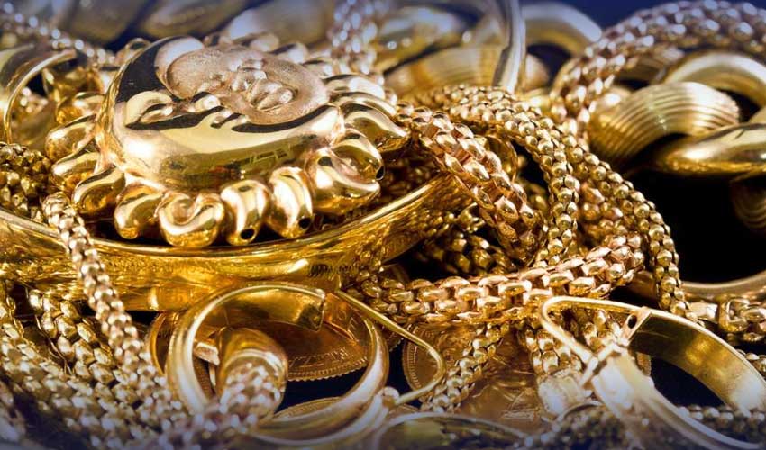 Gold prices in Pakistan continue to decrease
