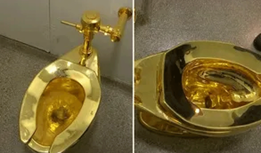 Gold toilet worth £4
