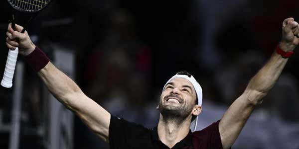 Dimitrov advances to Paris Masters semi finals with thrilling victory