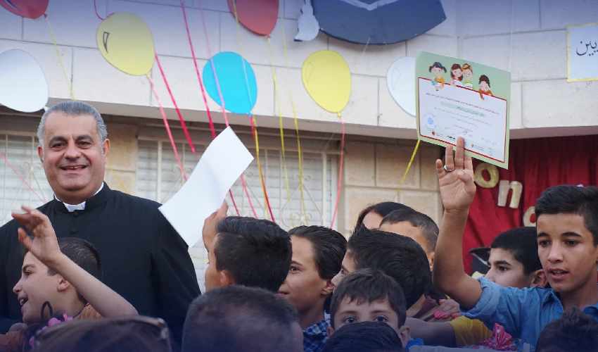 Syrians cancel Christmas festivities in solidarity with Gaza