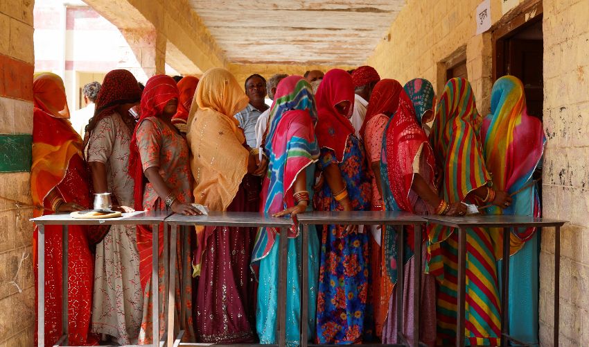 Indians begin voting in fifth phase of general elections amid high temperatures