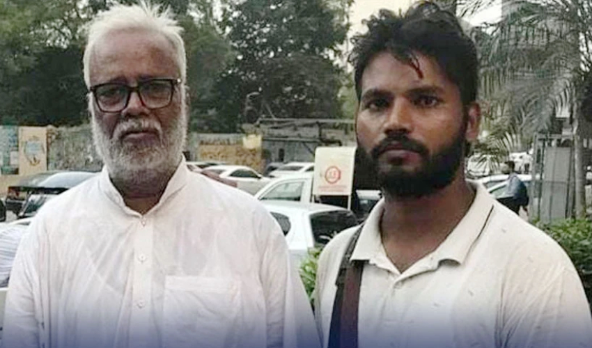 Two Delhi Muslims flee to Pakistan, seek citizenship