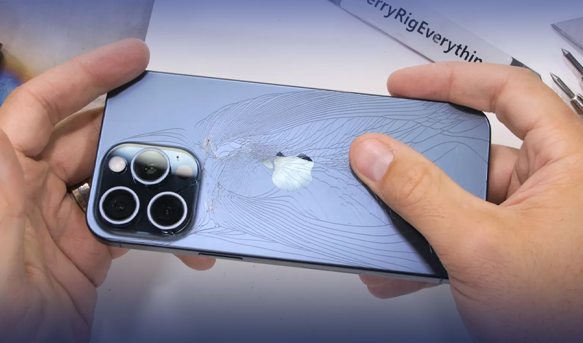 iPhone 15 Pro Max durability test: surprising results