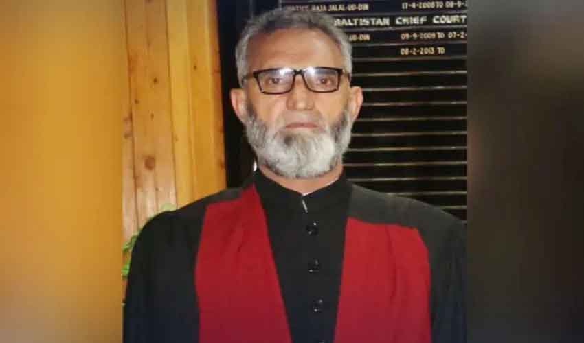 Justice (retd) Yar Muhammad sworn in as GB caretaker CM