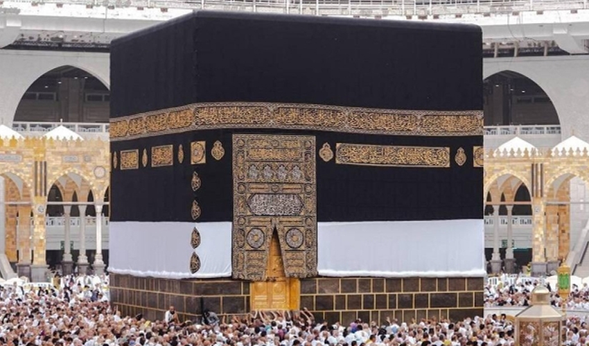 Holy Kaaba Kiswah raised 3 meters ahead of Hajj 2024