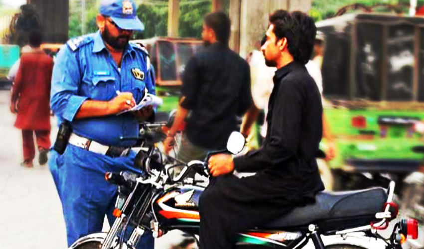 Lahore Traffic Police update on licence