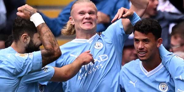 Guardiola's Manchester City clinch 20th consecutive home victory